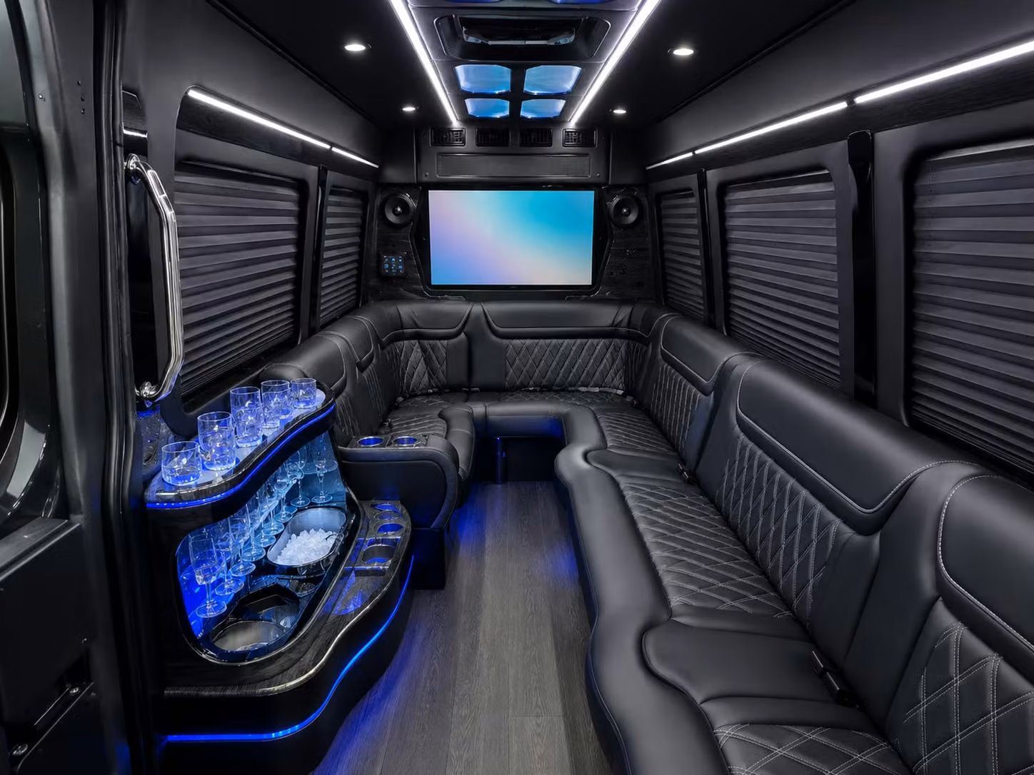safe reliable prom night transportation for sparks families