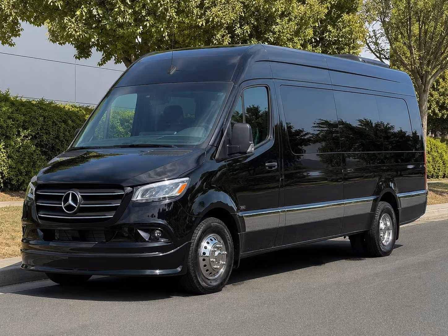 sparks airport transfer shuttle bus services