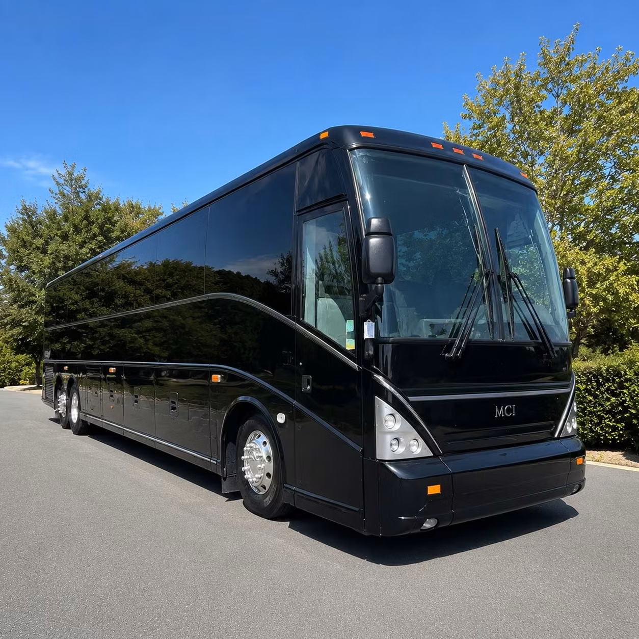 sparks corporate shuttle service for daily employee commutes and campus loops